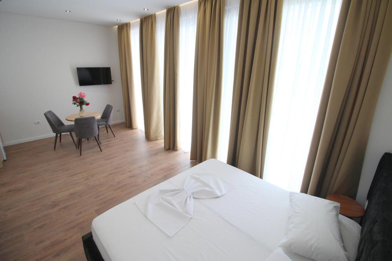 Juer Hotel Bajkaj Exteriér fotografie